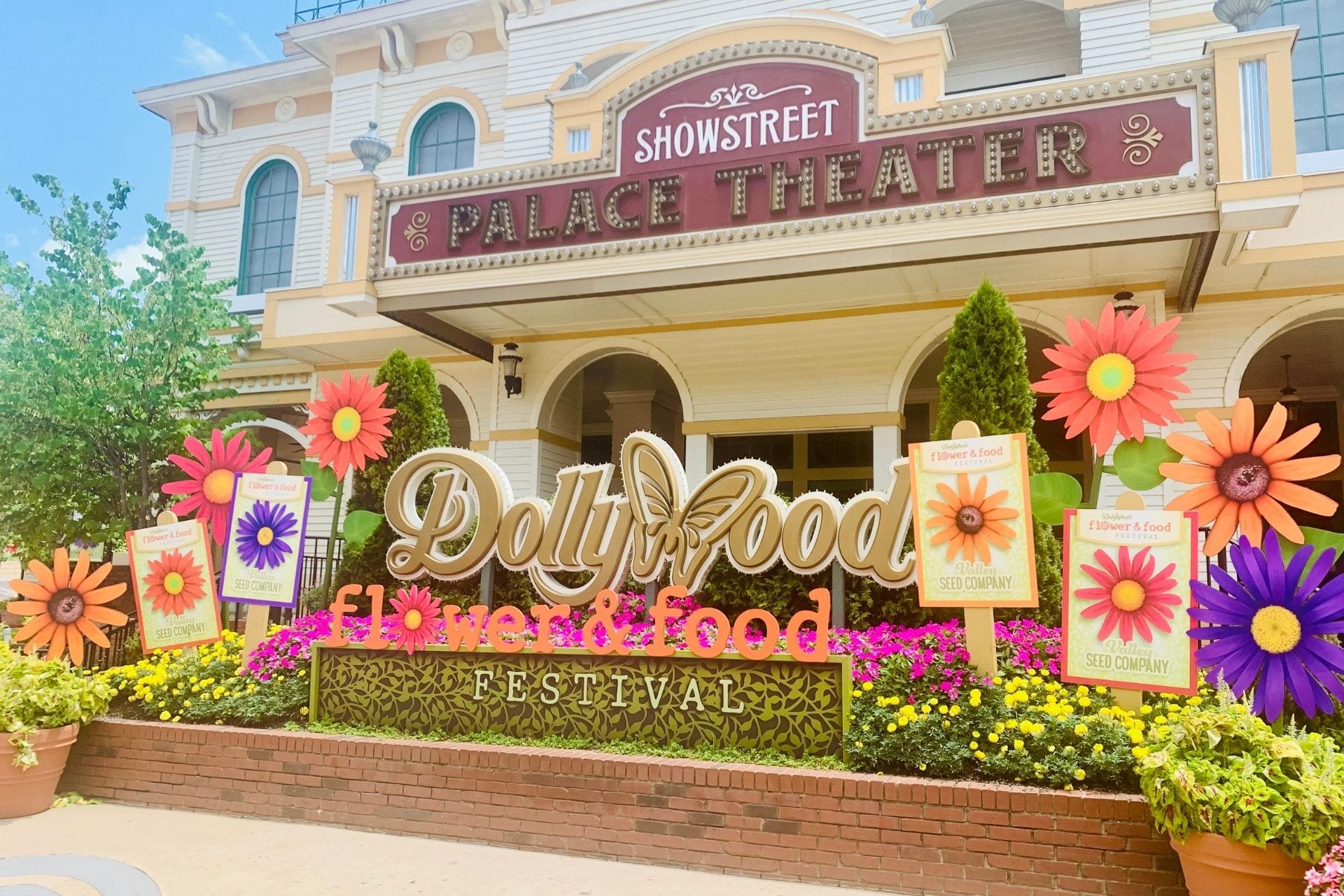 From Disney to Dollywood, these incredible theme park food festivals are worth planning your whole vacation around