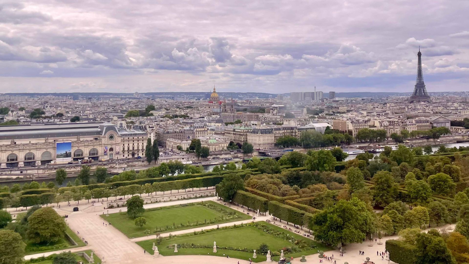 What Americans must know before visiting Europe this summer