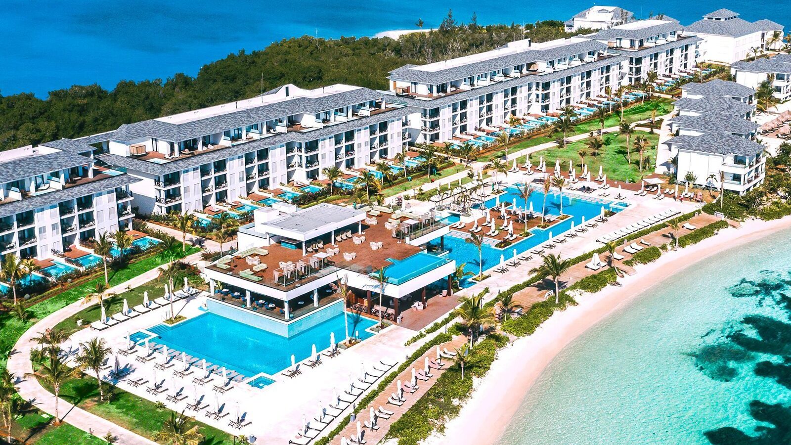 The most luxurious more inclusive stations in the world for couples