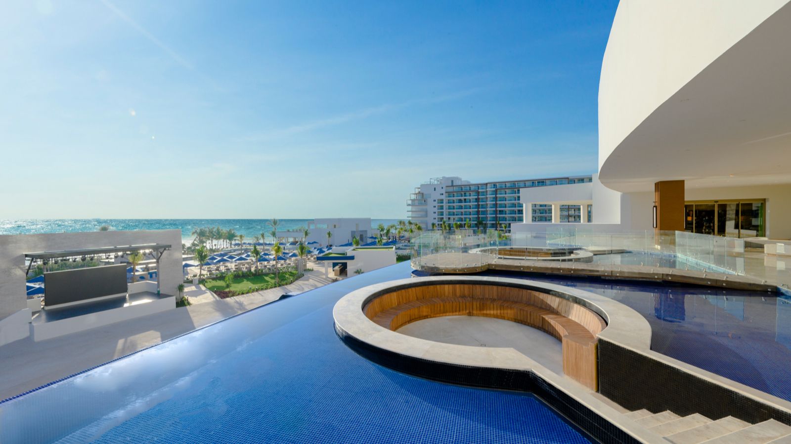 The easiest family holidays you never take: these Playa del Carmen del complexes, all inclusive, think of everything for you