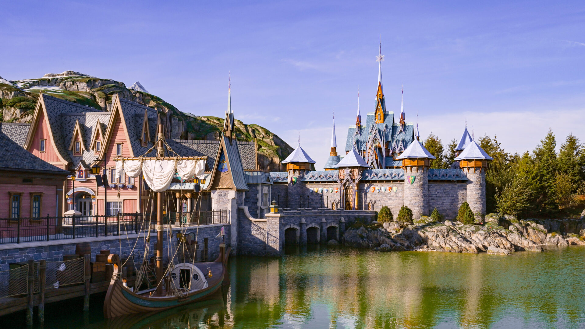 Your theme park vacation could look a lot different in 2026. Here are 4 reasons why.