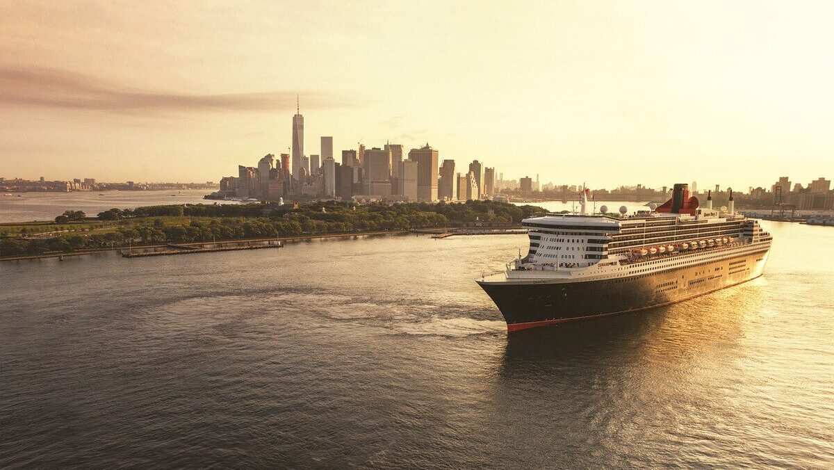 Avoid Airport Chaos: These Long-Haul Alternatives Are Much Better Than Flying