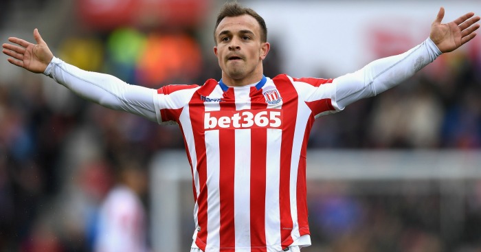 STOKE GOL TIGA GOL LUAR BIASA UNTUK MENGAKHIRI TIGA KALAH BERUNTUN – Liputan Liga Premier – Pertandingan, Berita Transfer, dan Banyak Lagi!